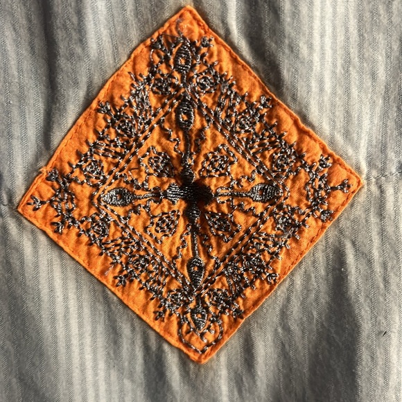 Gretchen Scott Embroidered Tunic Top Size Small - Picture 6 of 7